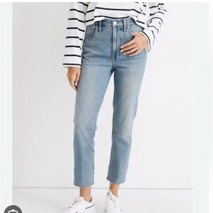 Madewell The Perfect Vintage Jean Cropped Raw Hem  Light wash size 30